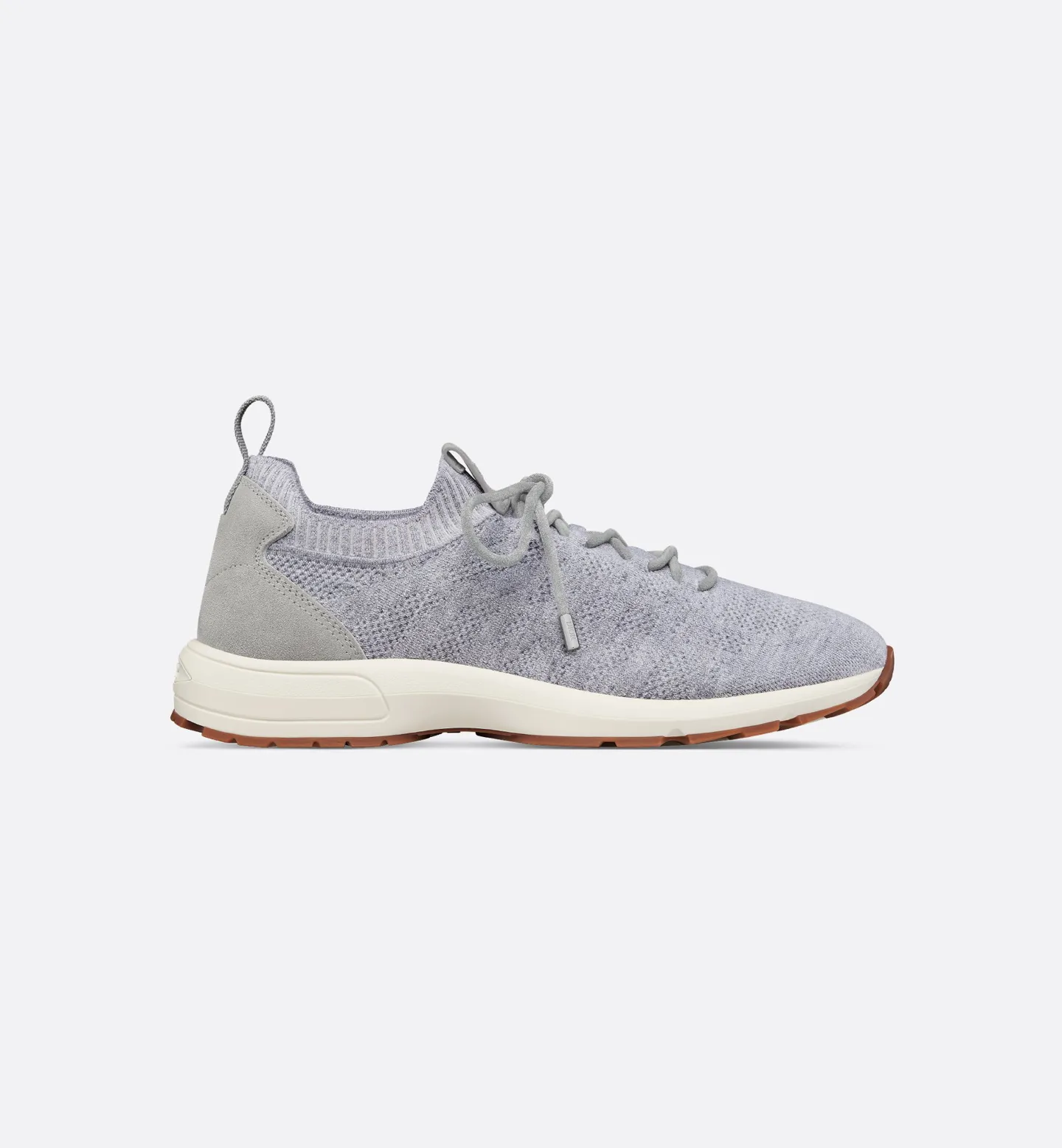[Dior Dior] Top P: 580💰 Size: 39-44 (customized at 45.46) DIOR Dior B80 Lounge sneakers 2025 autumn and winter men's series new products. The simple silhouette and details are inspired by Dior's haute couture style. They are carefully made of cashmere, sheep wool, mulberry silk mixed jun knitted fabrics. Decorated with Dior's classic cannage pattern. Tonal suede stitching on the back and Dior embossed patch on the tongue enhance the style. TPU foam outsole.
